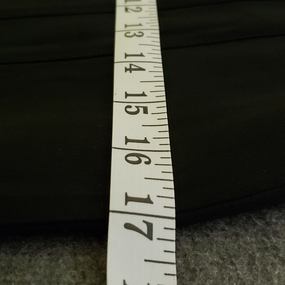 Women's Doncaster skirt Sz. 6 EUC - Picture 6 of 6